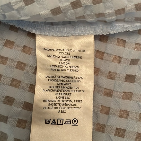 😍 NWT Anthropologie powder blue, mesh-like puffed sleeve top. L. Gorg!! - Picture 11 of 11